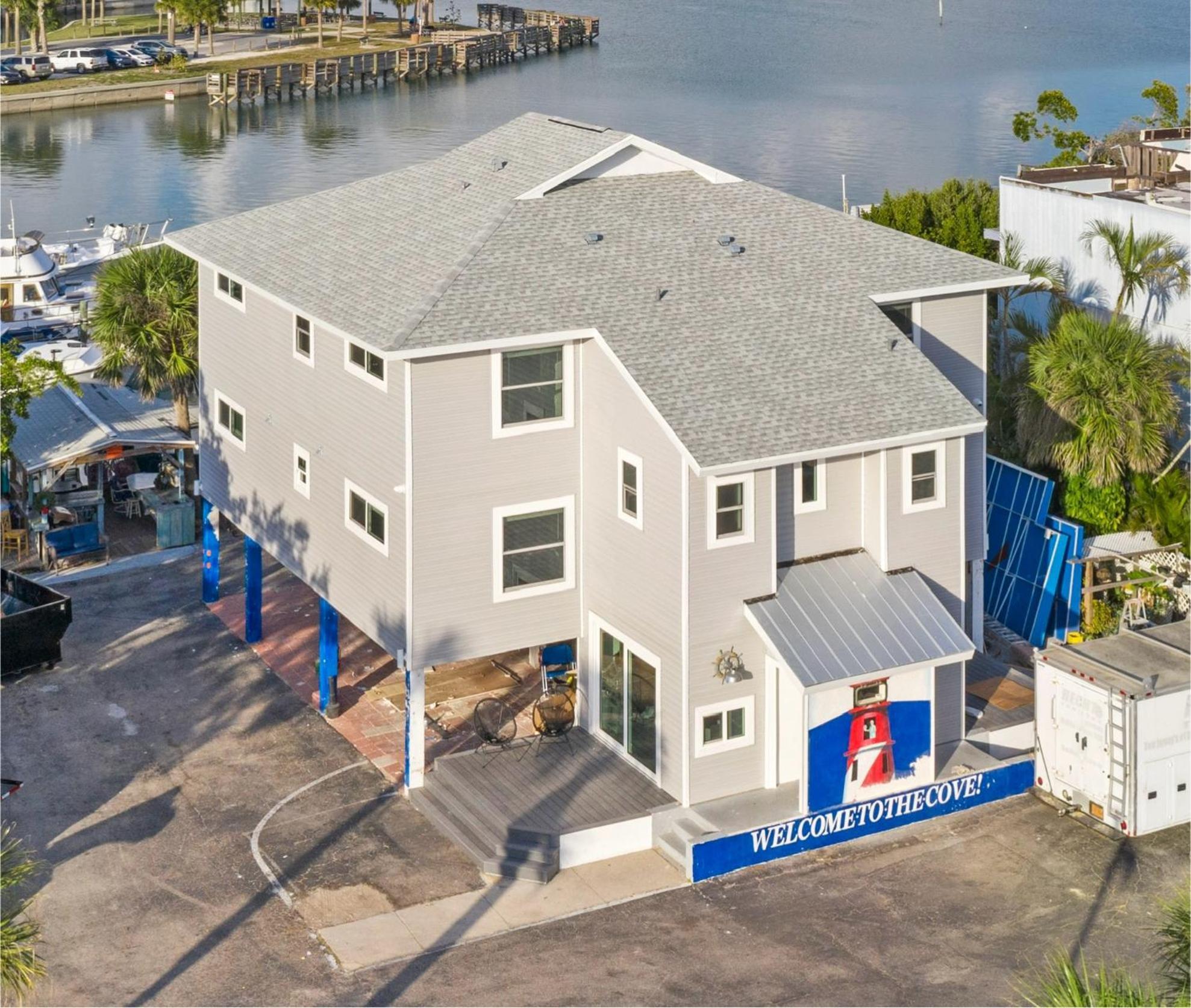 Chadwick Cove Marina Aparthotel Englewood Eksteriør bilde
