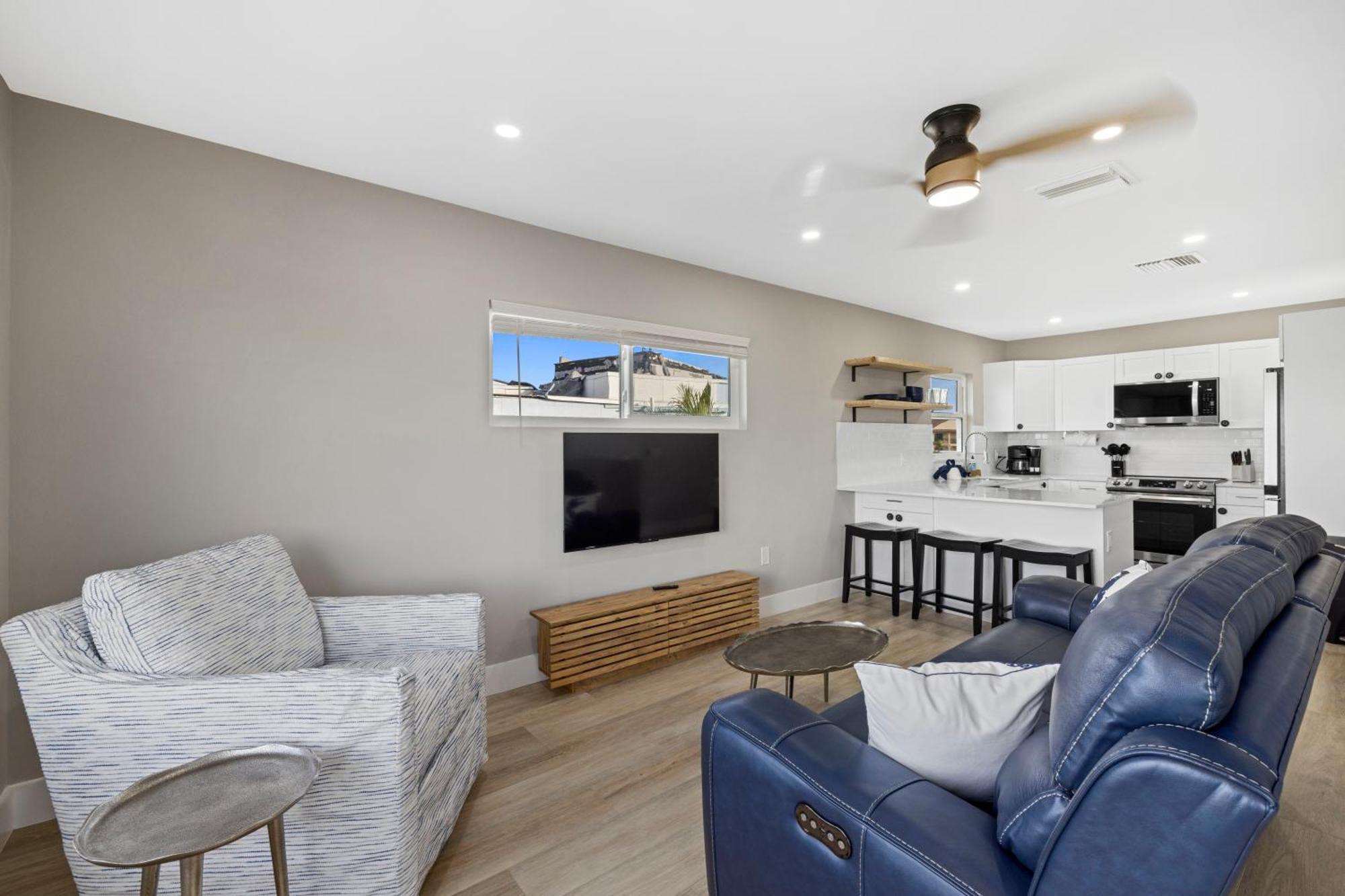 Chadwick Cove Marina Aparthotel Englewood Eksteriør bilde