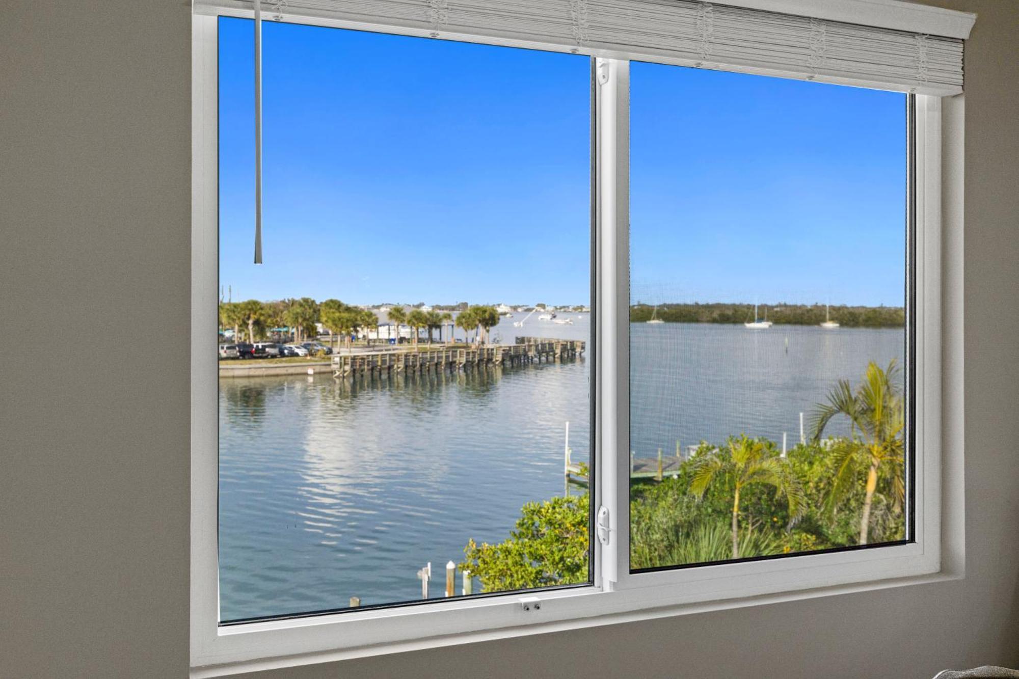 Chadwick Cove Marina Aparthotel Englewood Eksteriør bilde