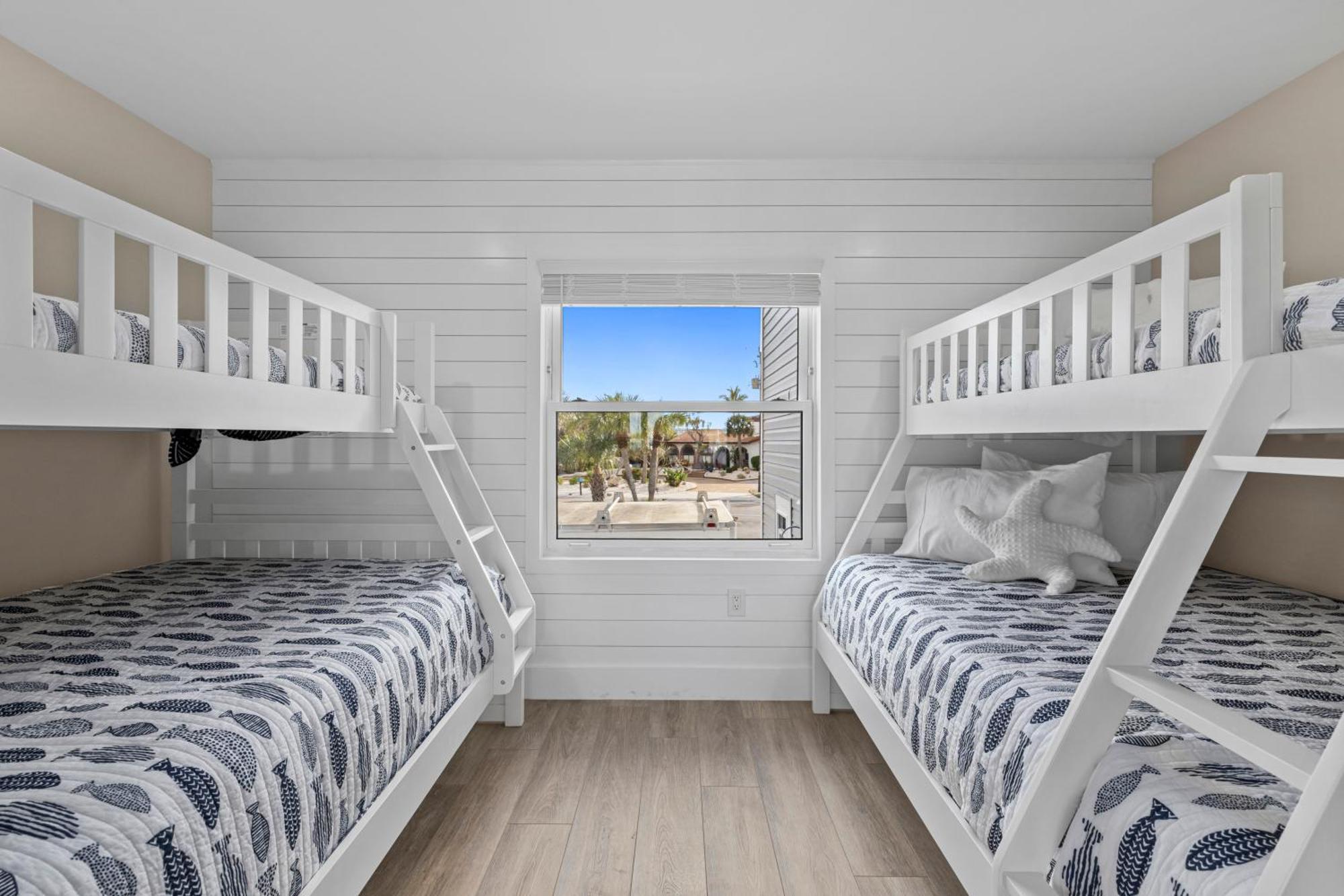 Chadwick Cove Marina Aparthotel Englewood Eksteriør bilde